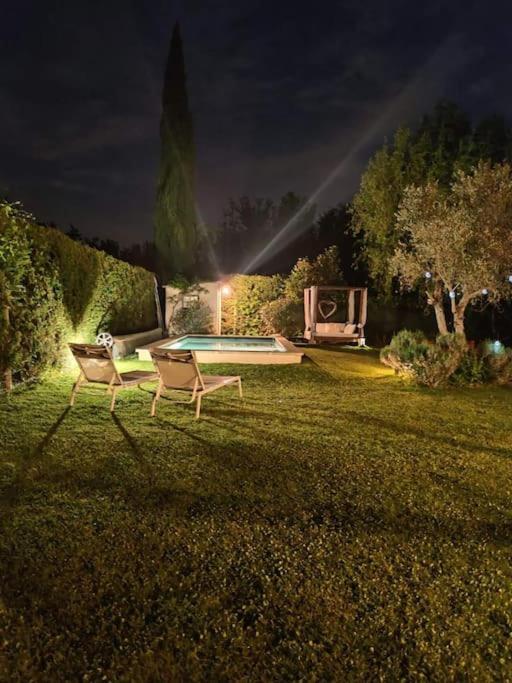 Le Cabanon Tendance Du Luberon Mérindol Eksteriør bilde